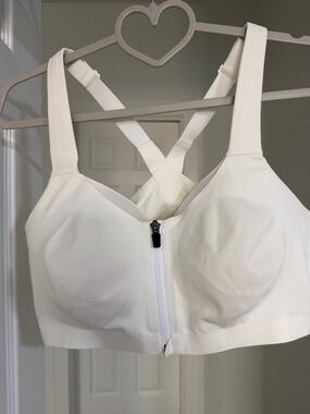Victoria's Secret White Front-Zip Crossback Sports Bra